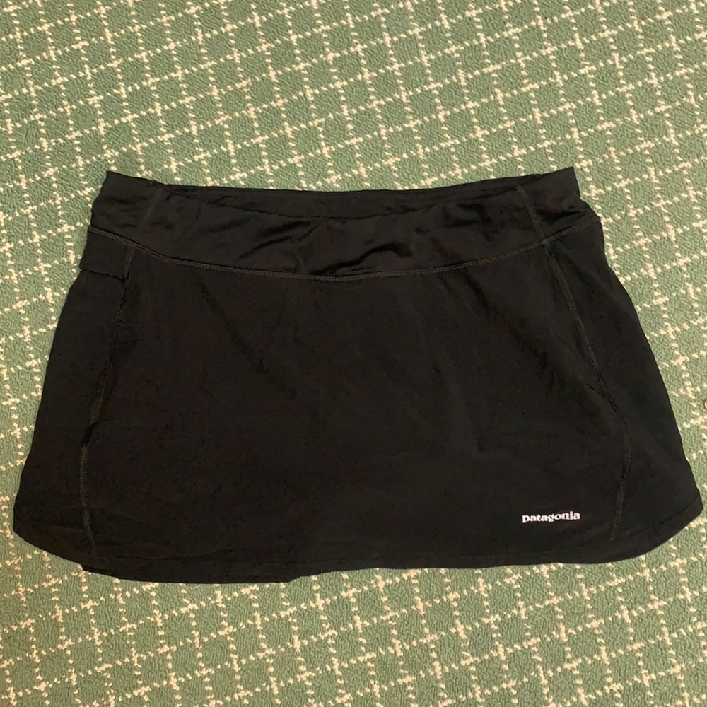 Patagonia black athletic skirt